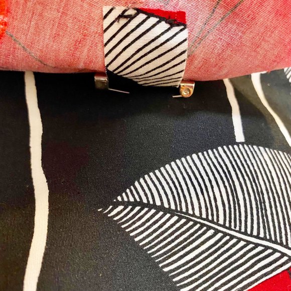 Bernardo Rose Print Pop Art A-Line Skirt - Picture 7 of 9